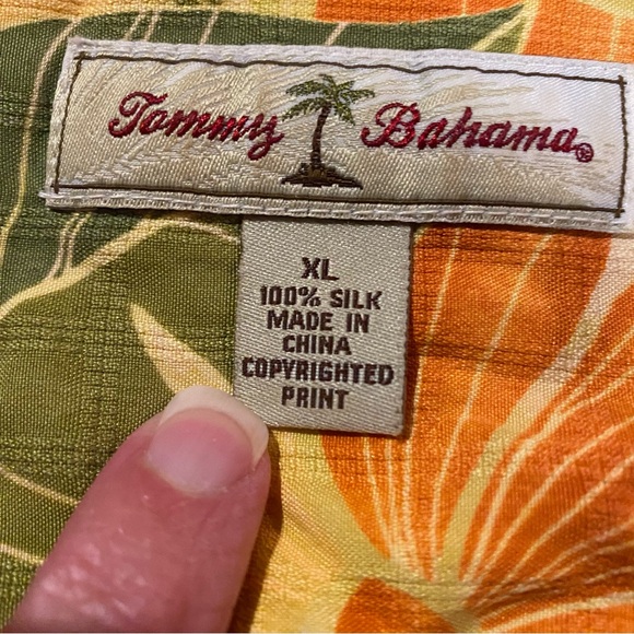Tommy Bahama Shirt Men’s XL Multi Colored Silk Button Down Leaf Floral Print - Picture 6 of 6